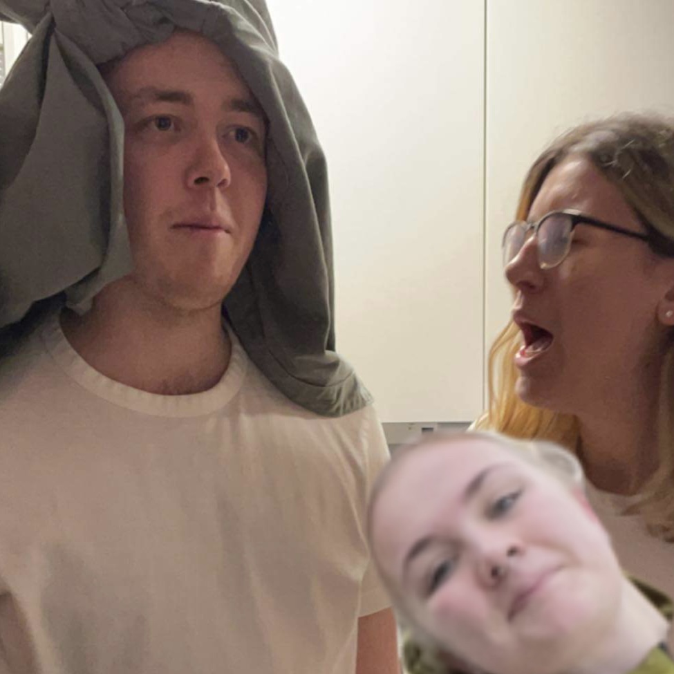 ./images/lagbilder2022/TreVännernaochTildus.jpeg